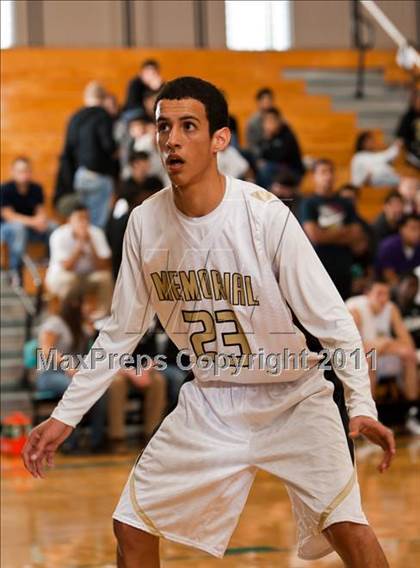 Thumbnail 2 in Pasadena Memorial vs Smithson Valley (McDonald's Texas Invitational)  photogallery.