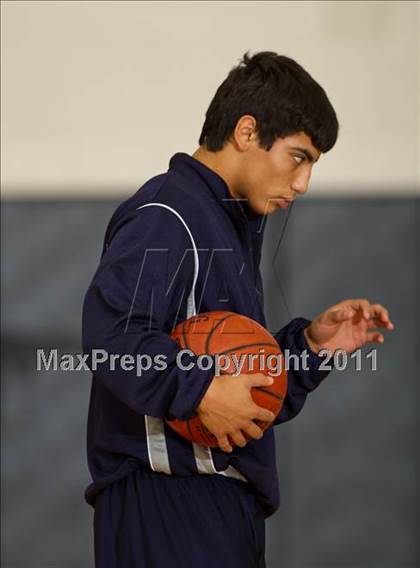 Thumbnail 2 in Pasadena Memorial vs Smithson Valley (McDonald's Texas Invitational)  photogallery.
