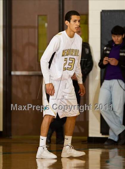 Thumbnail 1 in Pasadena Memorial vs Smithson Valley (McDonald's Texas Invitational)  photogallery.