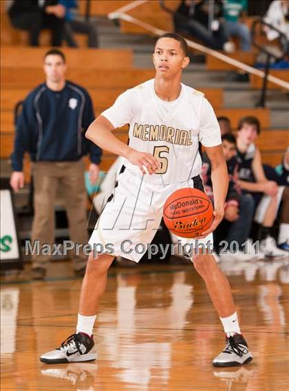 Thumbnail 2 in Pasadena Memorial vs Smithson Valley (McDonald's Texas Invitational)  photogallery.