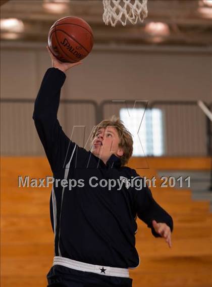 Thumbnail 2 in Pasadena Memorial vs Smithson Valley (McDonald's Texas Invitational)  photogallery.