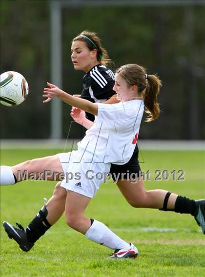Thumbnail 2 in Tomball vs Clear Falls (TWHS Lady Highlander Invitational) photogallery.