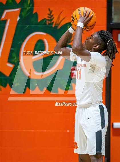 Thumbnail 2 in Terry Sanford @ South View photogallery.