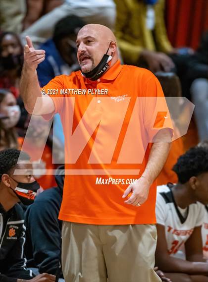 Thumbnail 1 in Terry Sanford @ South View photogallery.