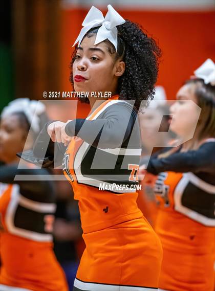 Thumbnail 2 in Terry Sanford @ South View photogallery.