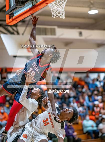 Thumbnail 3 in Terry Sanford @ South View photogallery.