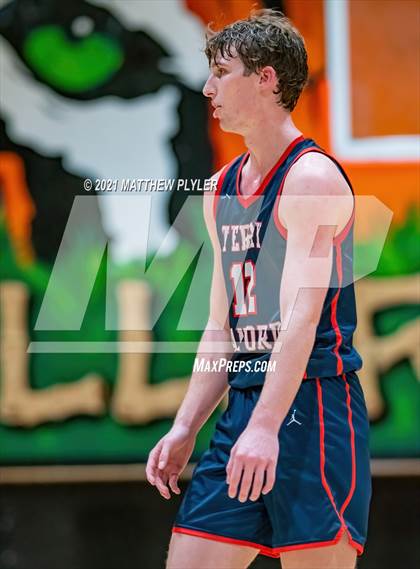 Thumbnail 2 in Terry Sanford @ South View photogallery.