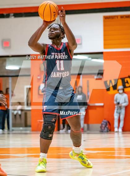 Thumbnail 2 in Terry Sanford @ South View photogallery.