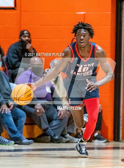 Thumbnail 2 in Terry Sanford @ South View photogallery.