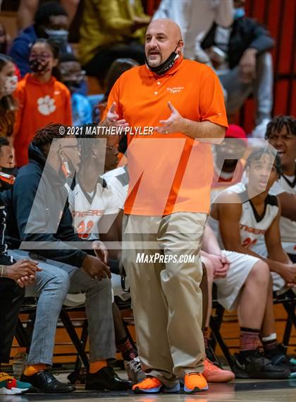 Thumbnail 1 in Terry Sanford @ South View photogallery.