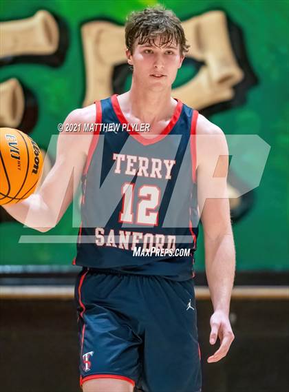 Thumbnail 2 in Terry Sanford @ South View photogallery.