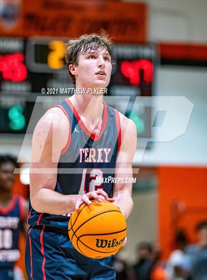 Thumbnail 3 in Terry Sanford @ South View photogallery.