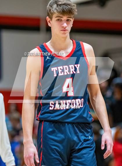 Thumbnail 3 in Terry Sanford @ South View photogallery.