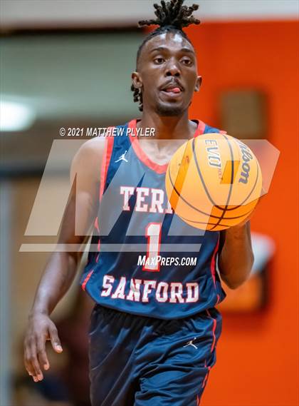 Thumbnail 1 in Terry Sanford @ South View photogallery.