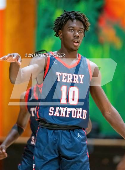 Thumbnail 2 in Terry Sanford @ South View photogallery.