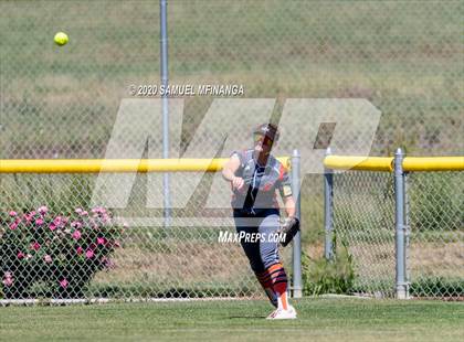 Thumbnail 2 in Elkhorn vs. Lexington photogallery.