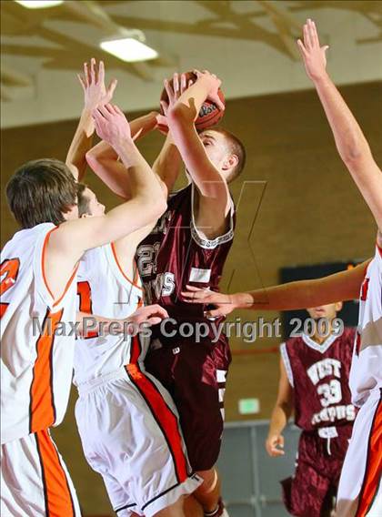 Thumbnail 3 in West Campus vs. Roseville (Titan Holiday Classic) photogallery.