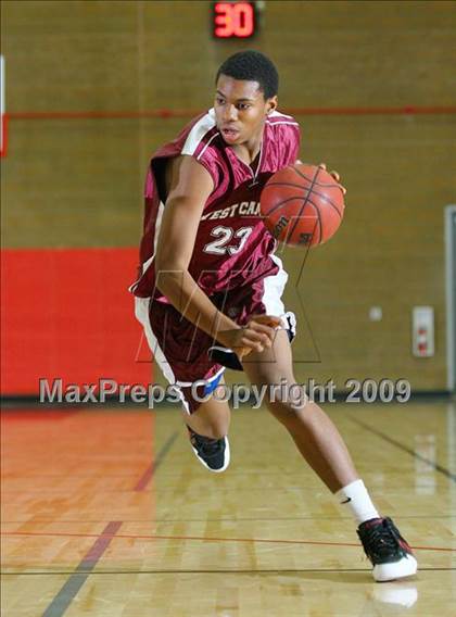 Thumbnail 1 in West Campus vs. Roseville (Titan Holiday Classic) photogallery.
