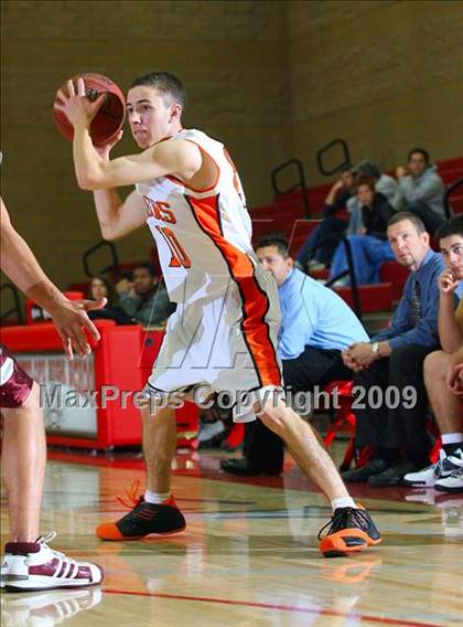 Thumbnail 3 in West Campus vs. Roseville (Titan Holiday Classic) photogallery.