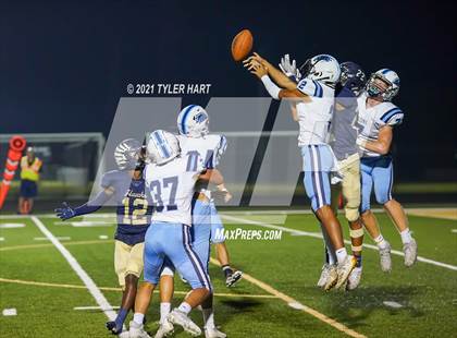 Thumbnail 3 in Perry Meridian @ Decatur Central photogallery.