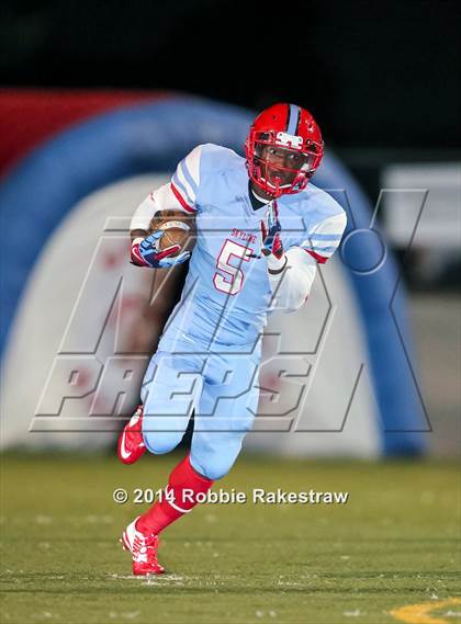 Thumbnail 2 in Dallas Jesuit @ Skyline photogallery.