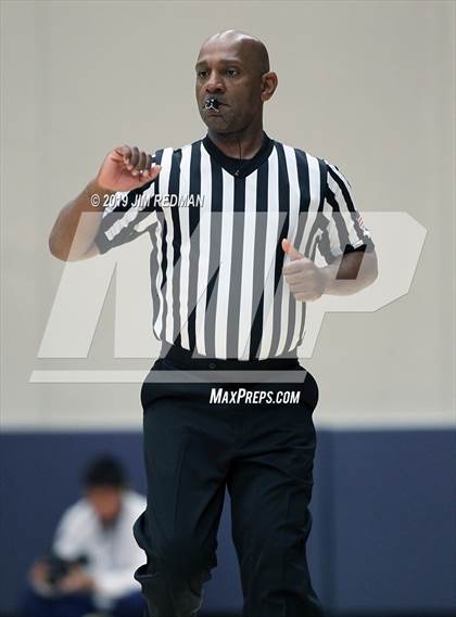Thumbnail 2 in Fort Bend Elkins vs. Ridge Point (McDonald's Texas Invitational) photogallery.