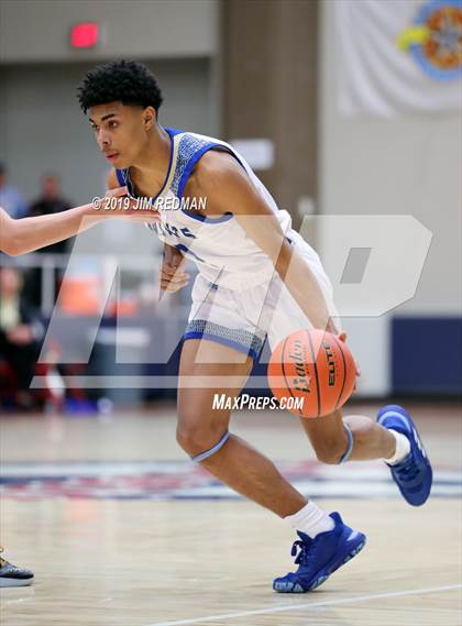 Thumbnail 3 in Fort Bend Elkins vs. Ridge Point (McDonald's Texas Invitational) photogallery.