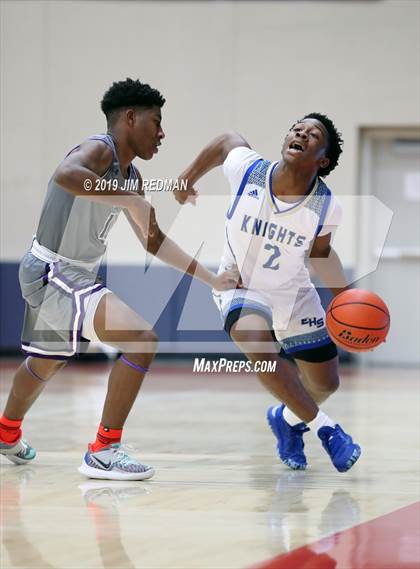 Thumbnail 3 in Fort Bend Elkins vs. Ridge Point (McDonald's Texas Invitational) photogallery.