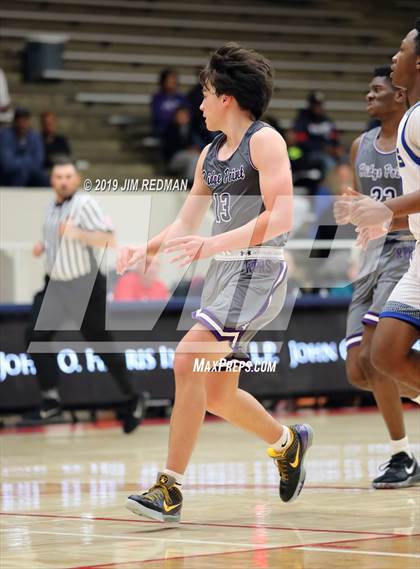 Thumbnail 1 in Fort Bend Elkins vs. Ridge Point (McDonald's Texas Invitational) photogallery.