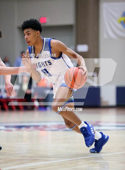 Thumbnail 1 in Fort Bend Elkins vs. Ridge Point (McDonald's Texas Invitational) photogallery.