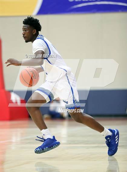 Thumbnail 2 in Fort Bend Elkins vs. Ridge Point (McDonald's Texas Invitational) photogallery.