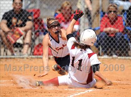 Thumbnail 3 in East Limestone vs. Oak Mountain (Bob Jones Invitational) photogallery.