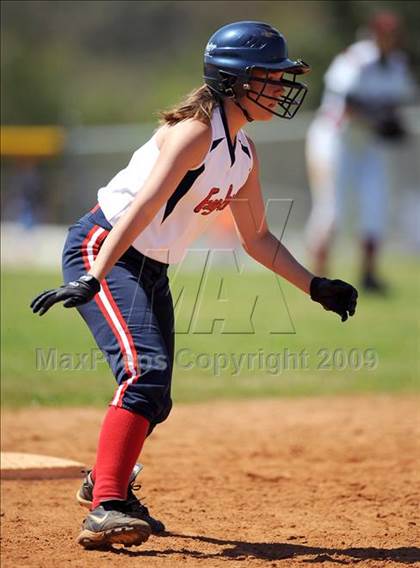 Thumbnail 3 in East Limestone vs. Oak Mountain (Bob Jones Invitational) photogallery.