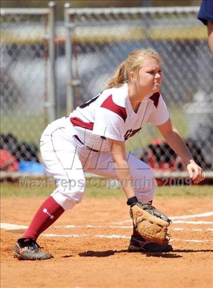 Thumbnail 3 in East Limestone vs. Oak Mountain (Bob Jones Invitational) photogallery.