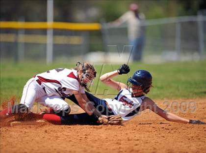 Thumbnail 2 in East Limestone vs. Oak Mountain (Bob Jones Invitational) photogallery.