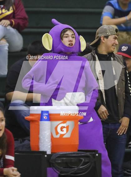 Thumbnail 3 in Kingsburg vs. Mira Monte (CIF CS D4 Semifinal) photogallery.