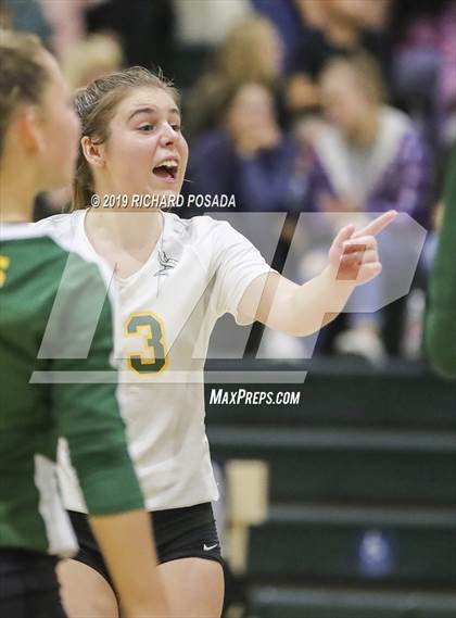 Thumbnail 2 in Kingsburg vs. Mira Monte (CIF CS D4 Semifinal) photogallery.