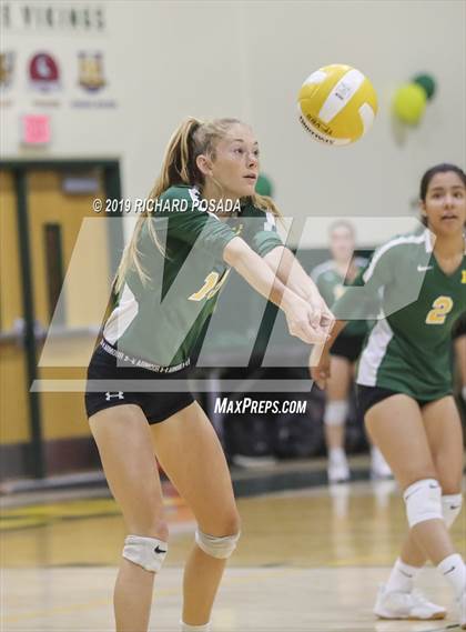 Thumbnail 1 in Kingsburg vs. Mira Monte (CIF CS D4 Semifinal) photogallery.
