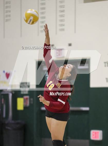 Thumbnail 1 in Kingsburg vs. Mira Monte (CIF CS D4 Semifinal) photogallery.