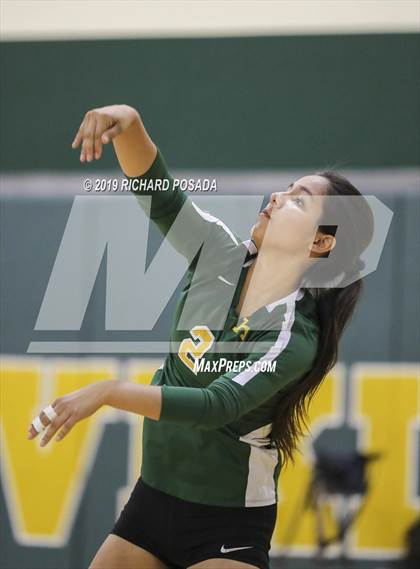 Thumbnail 2 in Kingsburg vs. Mira Monte (CIF CS D4 Semifinal) photogallery.