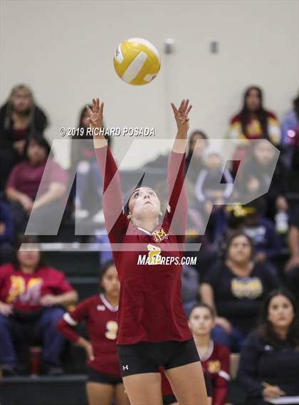 Thumbnail 2 in Kingsburg vs. Mira Monte (CIF CS D4 Semifinal) photogallery.
