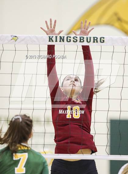 Thumbnail 3 in Kingsburg vs. Mira Monte (CIF CS D4 Semifinal) photogallery.