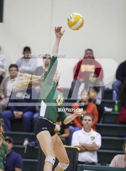 Thumbnail 1 in Kingsburg vs. Mira Monte (CIF CS D4 Semifinal) photogallery.