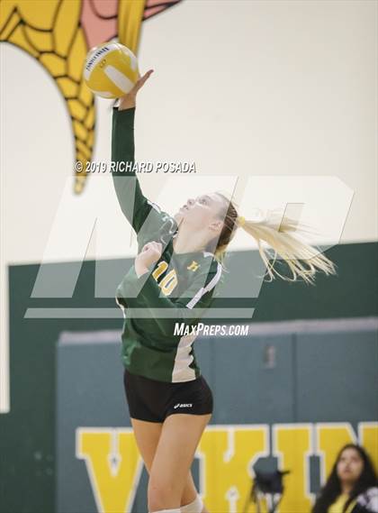 Thumbnail 3 in Kingsburg vs. Mira Monte (CIF CS D4 Semifinal) photogallery.