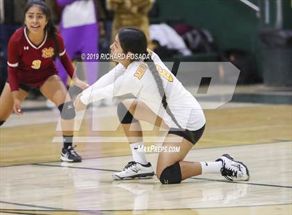 Thumbnail 1 in Kingsburg vs. Mira Monte (CIF CS D4 Semifinal) photogallery.