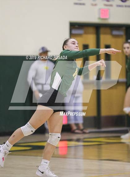 Thumbnail 2 in Kingsburg vs. Mira Monte (CIF CS D4 Semifinal) photogallery.