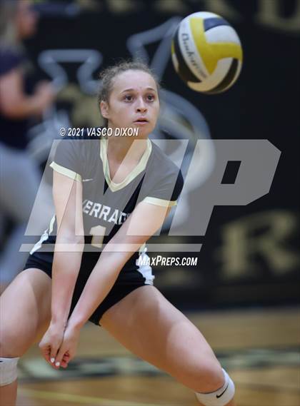 Thumbnail 2 in Casteel @ Verrado photogallery.