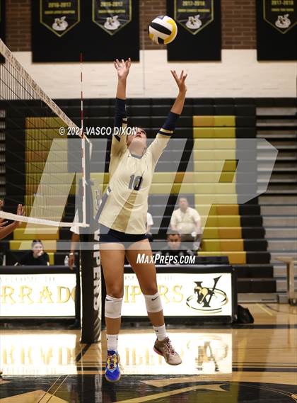 Thumbnail 3 in Casteel @ Verrado photogallery.