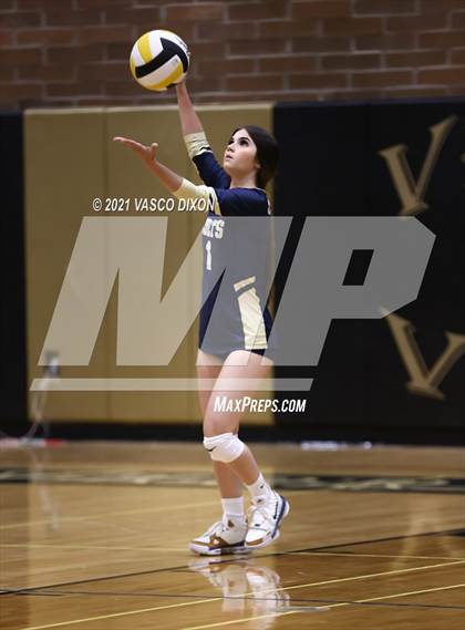 Thumbnail 1 in Casteel @ Verrado photogallery.