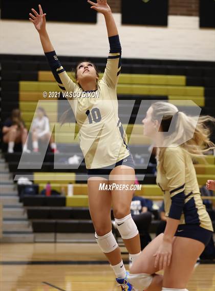 Thumbnail 3 in Casteel @ Verrado photogallery.